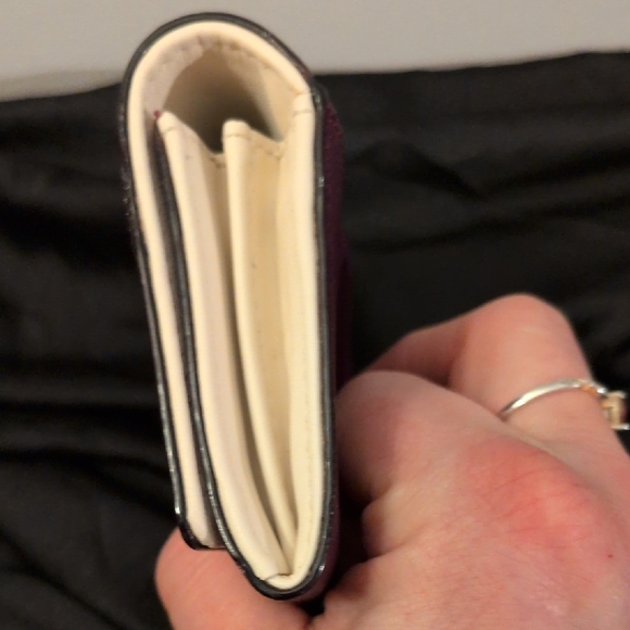 Kate Spade Plum Card Holder Only Callout In Pics. 2 Tiny Tears Eac End Of Crease - Picture 5 of 10